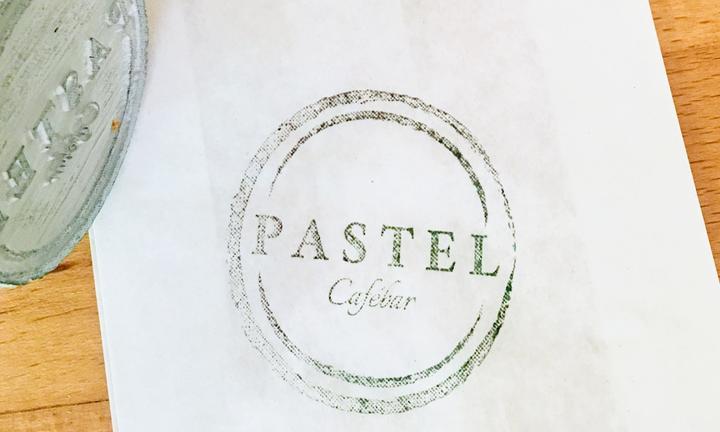 Pastel Cafébar